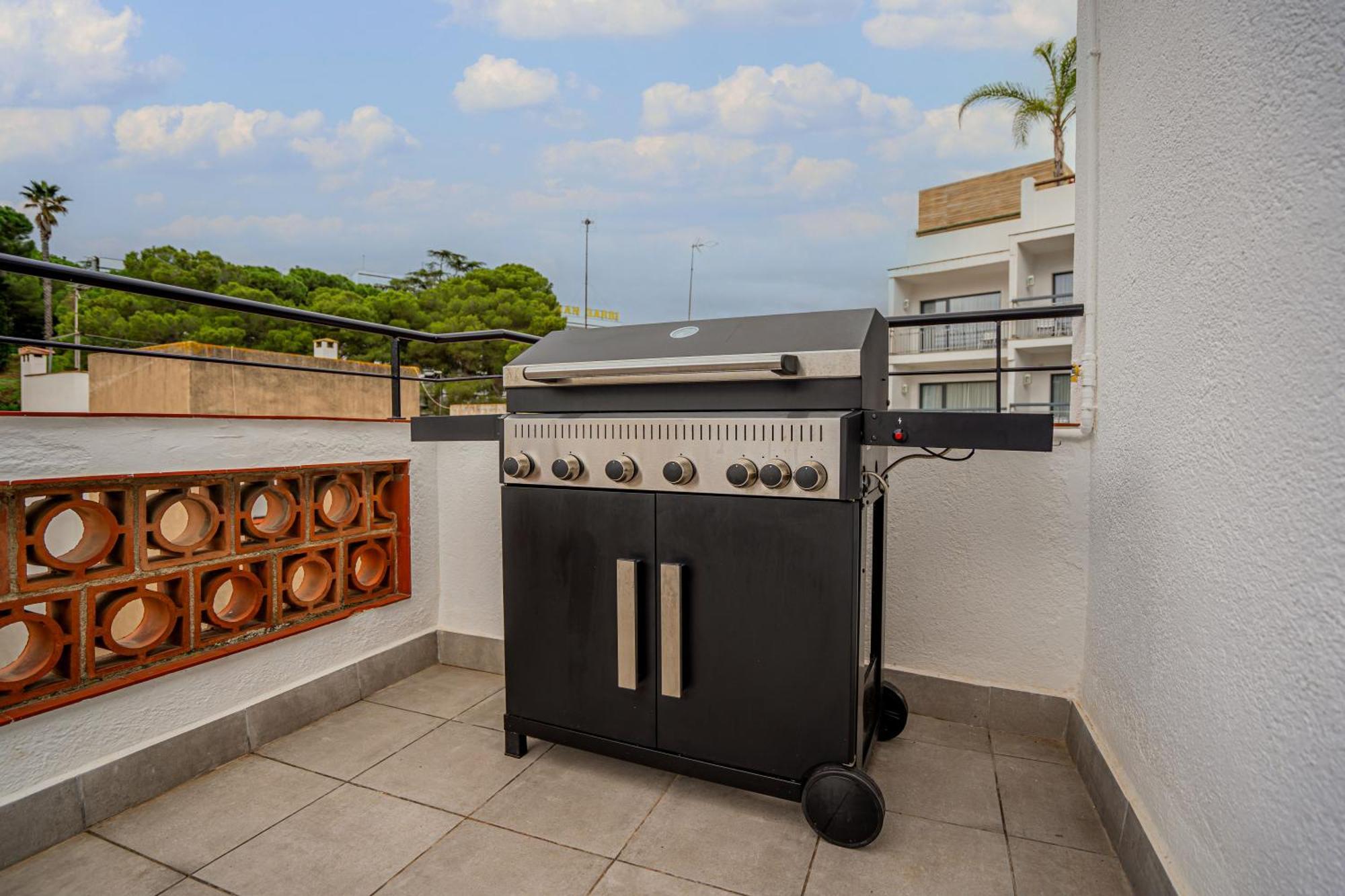 Hostal Y Apartamento Moli De Mar Lloret de Mar Eksteriør billede